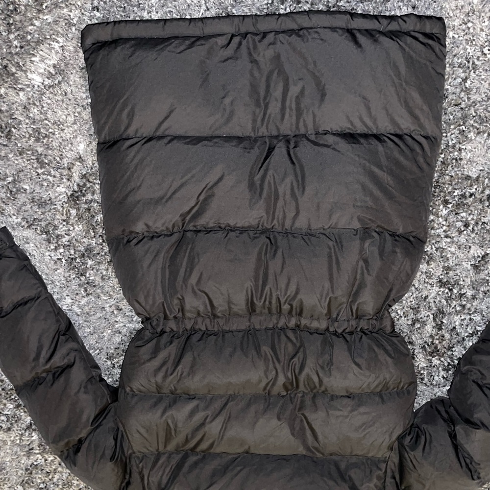 Gap Puffer Jacket - image 4